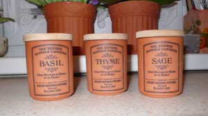 cserép füszertartók